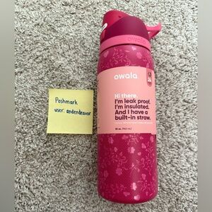 NWT Owala Love Letter 32 oz Bottle Limited Edition